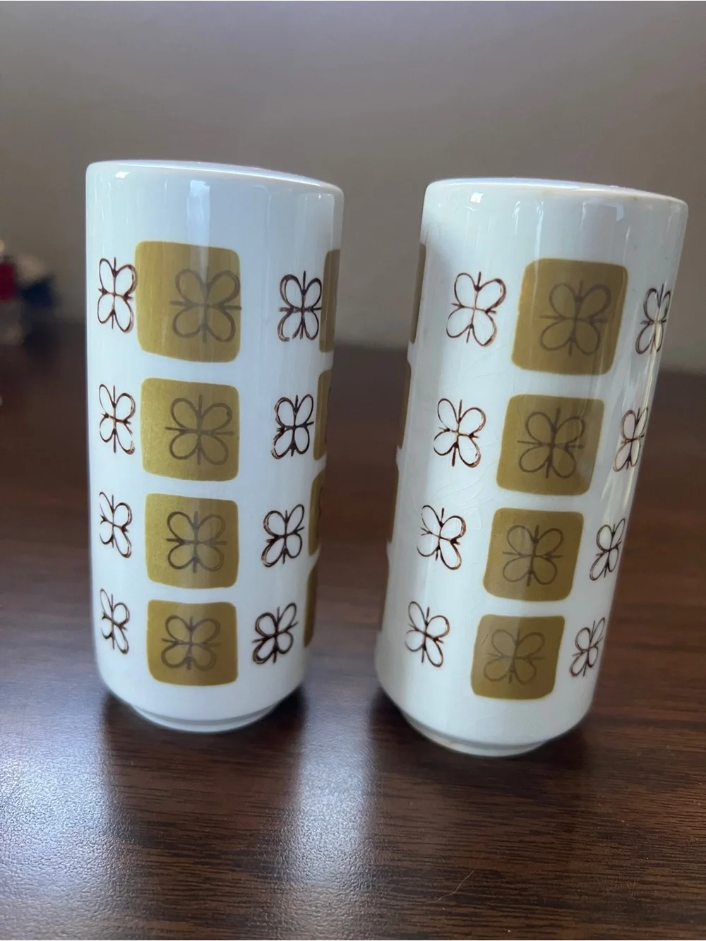 Vintage Ceramic Salt and Pepper Shakers - Made in Japan